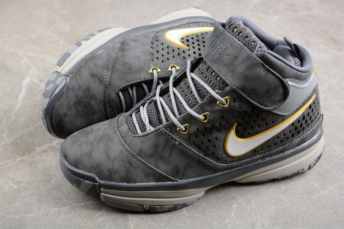 nike zoom kobe 2