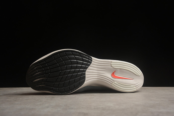 nike zoomx vaporfly next% 2